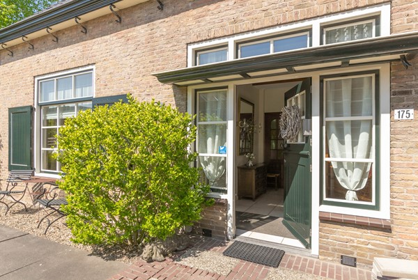 Medium property photo - Noordeinde 175, 2371 CR Roelofarendsveen